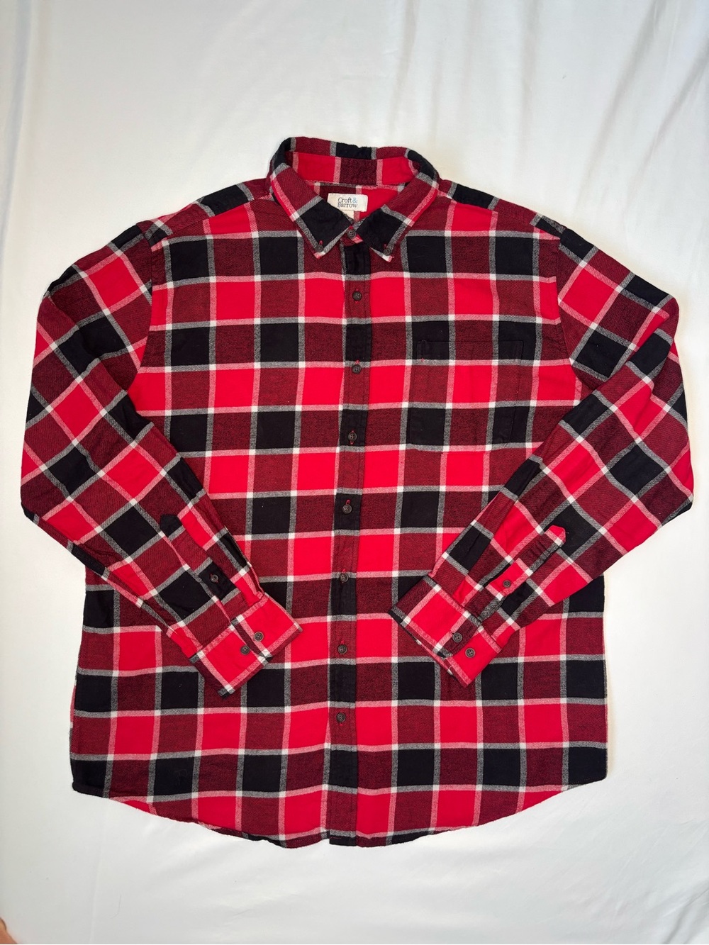 Croft & Barrow Red Plaid Button-Down Flannel Shirt 100% Cotton - Picture 2 of 9